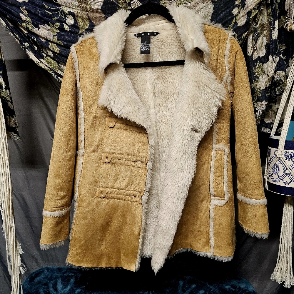 Hype | Tan & Beige Faux Fur Retro 70s Jacket Coat with Pockets size Medium